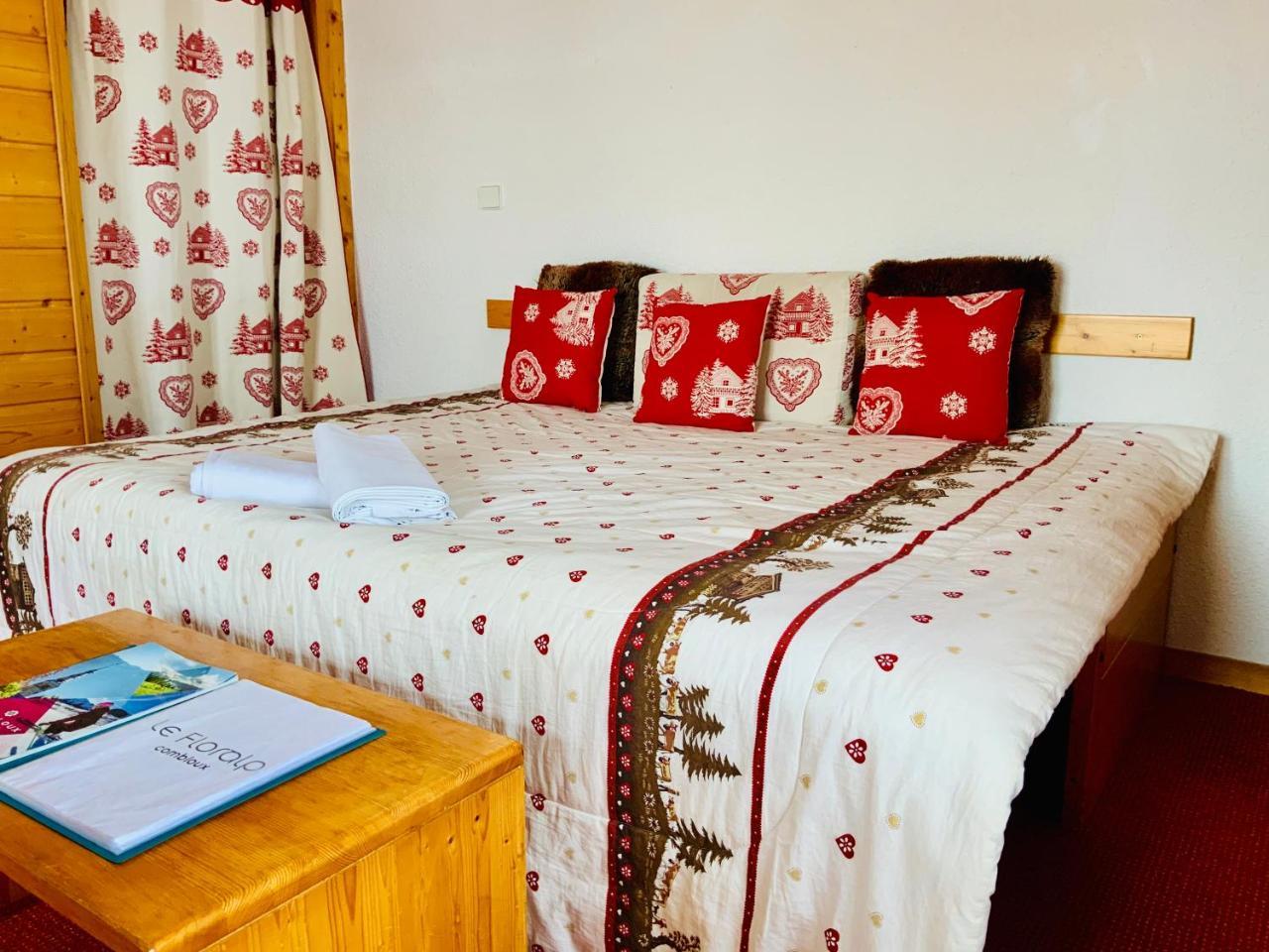 Le Floralp Lejlighedshotel Combloux Eksteriør billede